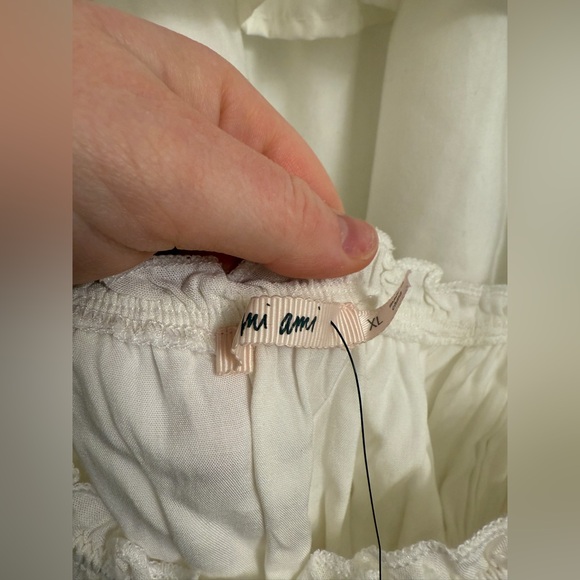 Women’s XL Mi Ami Cropped Tank - Picture 3 of 4